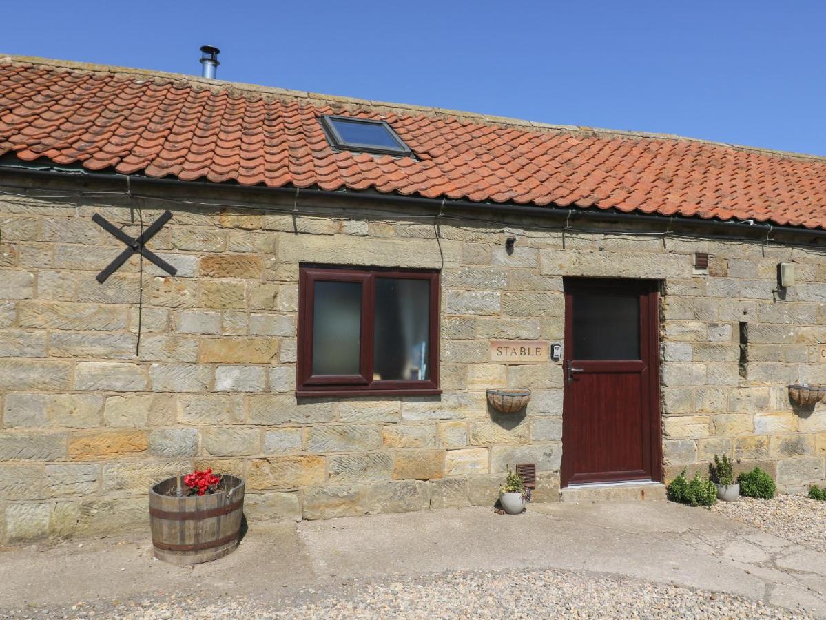 Staintondale Stable Cottage מראה חיצוני תמונה